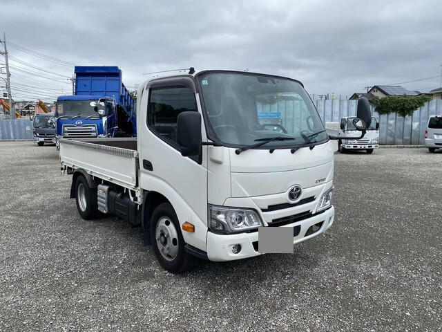 TOYOTA Toyoace Flat Body 2RG-XZU605 2020 156,000km_1
