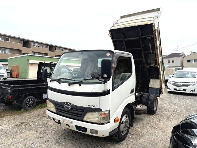 HINO Dutro Dump BKG-XZU314T 2011 141,900km_1