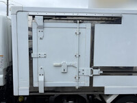 MITSUBISHI FUSO Canter Refrigerator & Freezer Truck TPG-FBA00 2017 78,200km_11