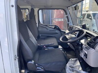 MITSUBISHI FUSO Canter Double Cab TPG-FBA00 2018 105,000km_16