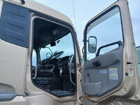 UD TRUCKS Quon Trailer Head QPG-GK5XAD 2018 663,000km_11