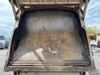 ISUZU Forward Garbage Truck PKG-FRR90S2 2008 51,799km_13