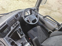 UD TRUCKS Quon Refrigerator & Freezer Truck 2PG-CD5CA 2021 561,494km_27
