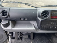 TOYOTA Dyna Double Cab TKG-XZU605 2017 5,082km_19