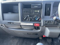 ISUZU Elf Double Cab TRG-NJR85A 2016 133,140km_23