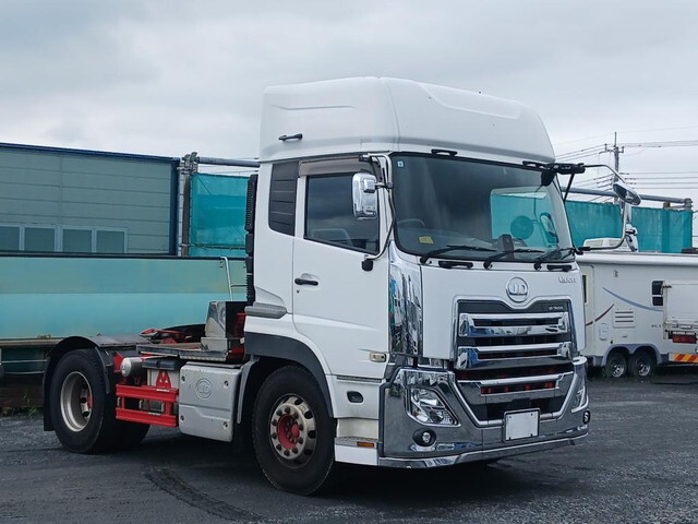 UD TRUCKS Quon Trailer Head 2PG-GK5AAB 2019 630,000km_1