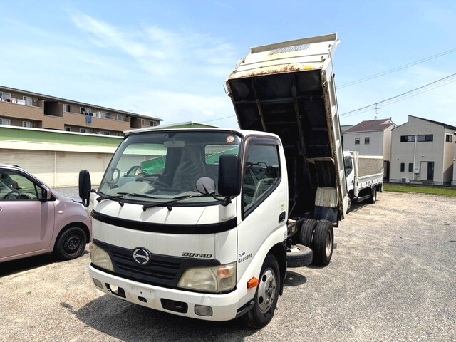 HINO Dutro Dump BKG-XZU314T 2010 125,600km_1