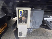 ISUZU Elf Aluminum Van TRG-NPR85AR 2018 46,000km_17