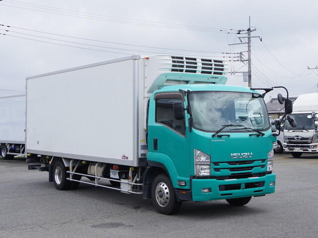 ISUZU Forward Refrigerator & Freezer Truck TKG-FRR90S2 2016 248,000km