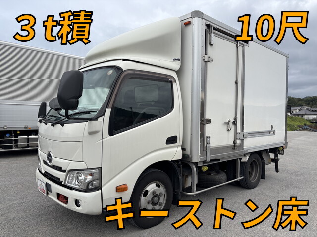Dutro Panel Van_1