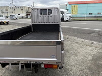 MITSUBISHI FUSO Canter Guts Flat Body UC-FB700B 2004 133,000km_19