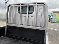 MITSUBISHI FUSO Canter Guts Flat Body UC-FB700B 2004 133,000km_27