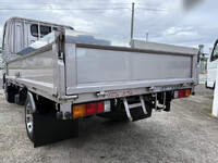 MITSUBISHI FUSO Canter Guts Flat Body UC-FB700B 2004 133,000km_2