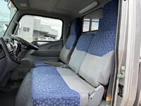 MITSUBISHI FUSO Canter Guts Flat Body UC-FB700B 2004 133,000km_9