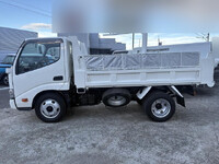HINO Dutro Dump TKG-XZC630T 2017 72,300km_5