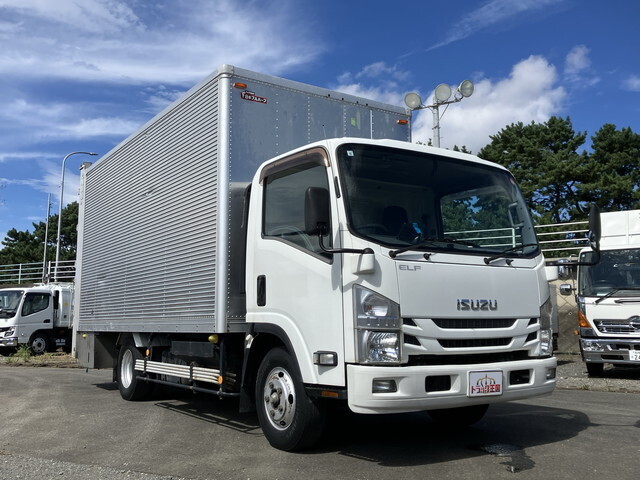 Elf Aluminum Van_2