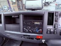 ISUZU Elf Aluminum Van TRG-NLR85AN 2018 206,106km_30