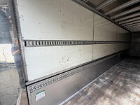 ISUZU Giga Aluminum Wing QKG-CYL77A 2012 1,575,000km_15