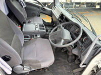 ISUZU Forward Aluminum Block 2RG-FRR90S2 2020 175,970km_15