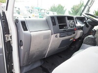 ISUZU Elf Safety Loader BKG-NJR85A 2008 177,060km_24