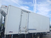 ISUZU Forward Refrigerator & Freezer Truck 2PG-FRR90T2 2019 680,000km_9