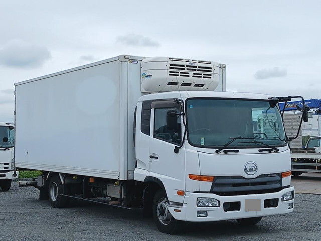 UD TRUCKS Condor Refrigerator & Freezer Truck TKG-MK38C 2015 325,000km_1