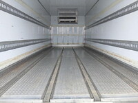 UD TRUCKS Condor Refrigerator & Freezer Truck TKG-MK38C 2015 325,000km_15