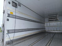 UD TRUCKS Condor Refrigerator & Freezer Truck TKG-MK38C 2015 325,000km_17