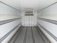 UD TRUCKS Condor Refrigerator & Freezer Truck TKG-MK38C 2015 325,000km_18