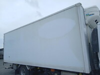 UD TRUCKS Condor Refrigerator & Freezer Truck TKG-MK38C 2015 325,000km_8