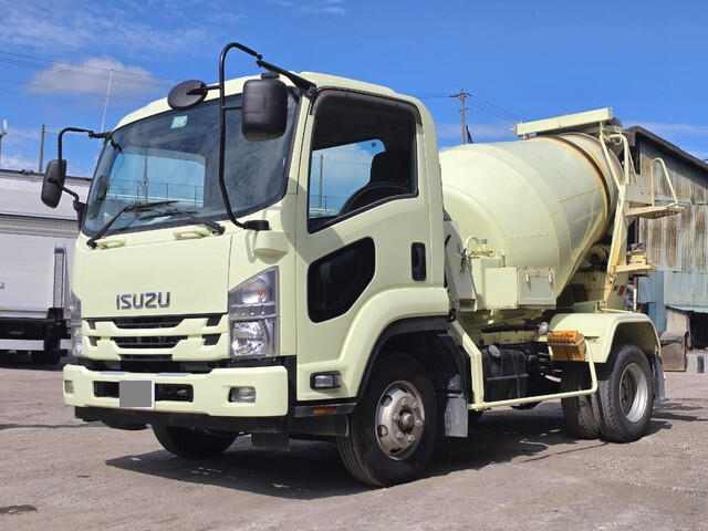 Forward Mixer Truck_1