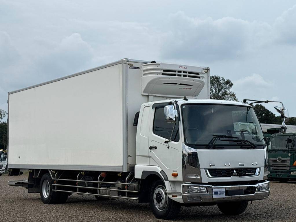 Fighter Refrigerator & Freezer Truck_2