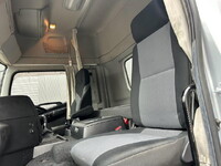 HINO Profia Trailer Head QPG-SH1EDDG 2016 426,000km_9