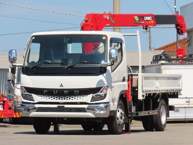 Canter Truck (With 4 Steps Of Cranes)_1