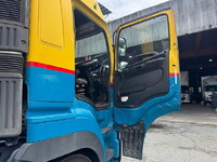 HINO Profia Trailer Head LKG-SH1EDAG 2011 901,000km_21