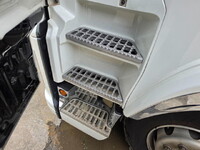 ISUZU Giga Trailer Head QKG-EXD52BD 2017 566,000km_9
