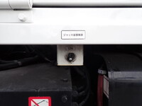 ISUZU Elf Cherry Picker TKG-NKR85YN 2015 155,100km_17
