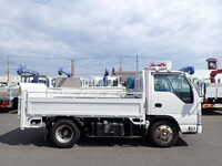 ISUZU Elf Flat Body TRG-NKR85A 2018 143,800km_4