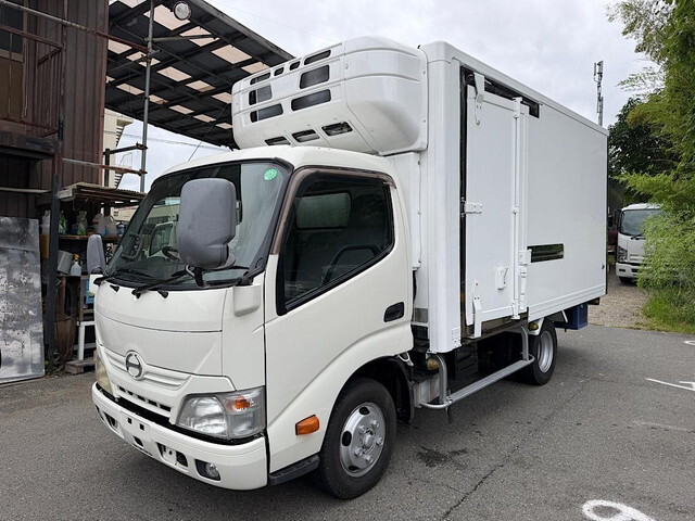 HINO Dutro Refrigerator & Freezer Truck SKG-XZU645M 2012 239,000km_1