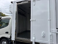 HINO Dutro Refrigerator & Freezer Truck SKG-XZU645M 2012 239,000km_8