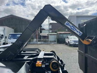 UD TRUCKS Condor Container Carrier Truck QDG-PW39L 2017 84km_14