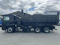 UD TRUCKS Condor Container Carrier Truck QDG-PW39L 2017 84km_9
