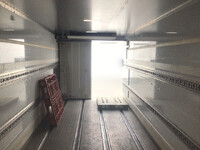 ISUZU Forward Refrigerator & Freezer Truck LKG-FTR90T2 2017 330,084km_5