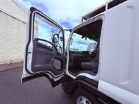 ISUZU Forward Flat Body 2RG-FRR90S2 2018 286,333km_35