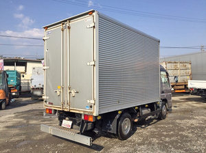 Canter Aluminum Van_2