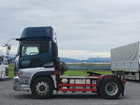 UD TRUCKS Quon Trailer Head QPG-GK5XAB 2017 579,000km_8