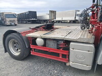 UD TRUCKS Quon Trailer Head QPG-GK5XAB 2017 579,000km_9