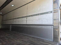 ISUZU Giga Aluminum Wing QPG-CYJ77B 2018 1,353,000km_17