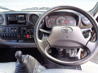 TOYOTA Toyoace Double Cab TKG-XZU605 2017 24,270km_30