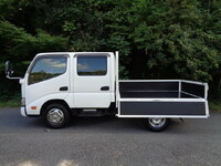 TOYOTA Toyoace Double Cab TKG-XZU605 2017 24,270km_9